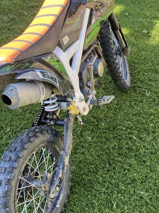Vând kxd 125cc 4t