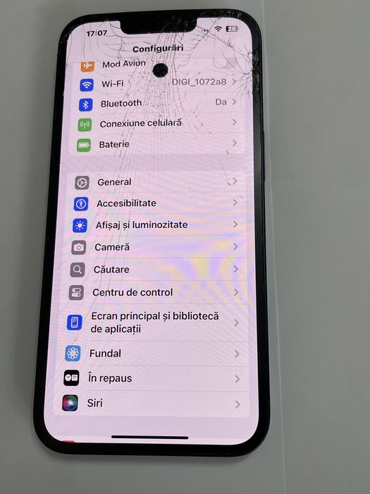 Iphone 14 liber 128 gb spart fata spate