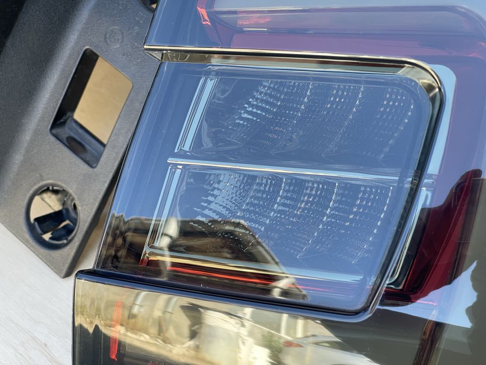 Опушени LED Стопове Subaru Levorg "Valenti"