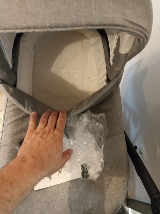 Бебешка количка .