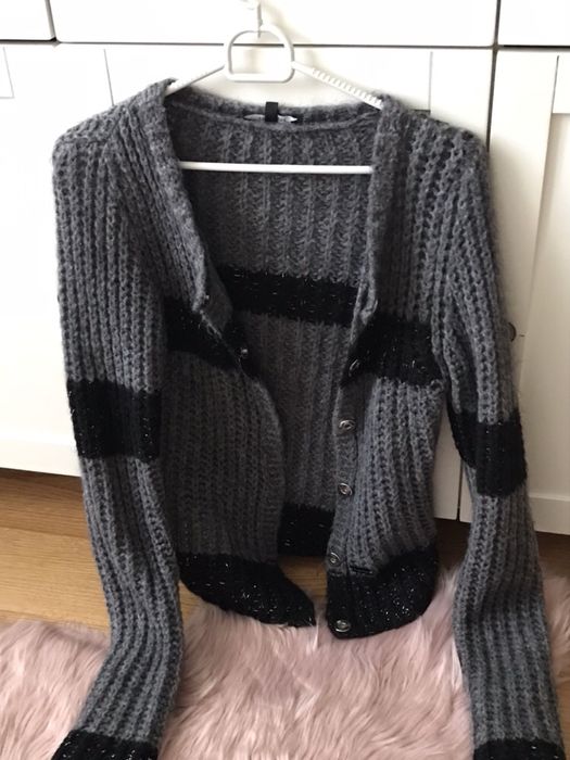 Zara, Hm pulovere groase