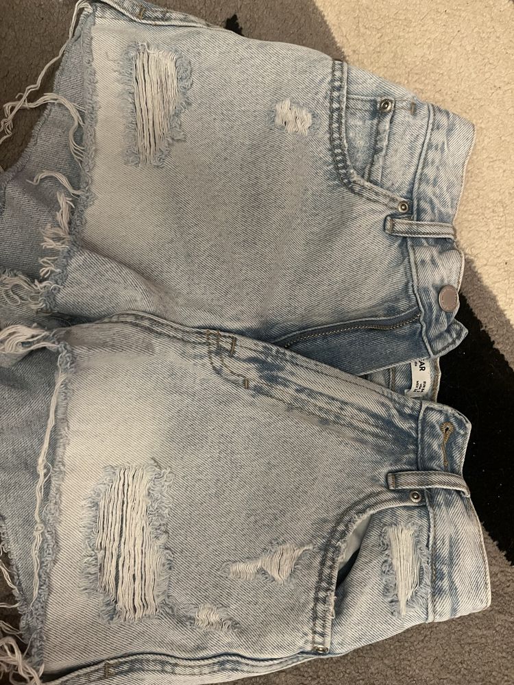 Къси панталонки Pull&Bear