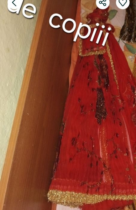 Vând fuste țigănești noi