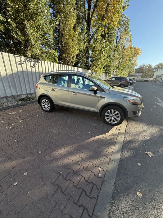 Autoturism  Ford Kuga