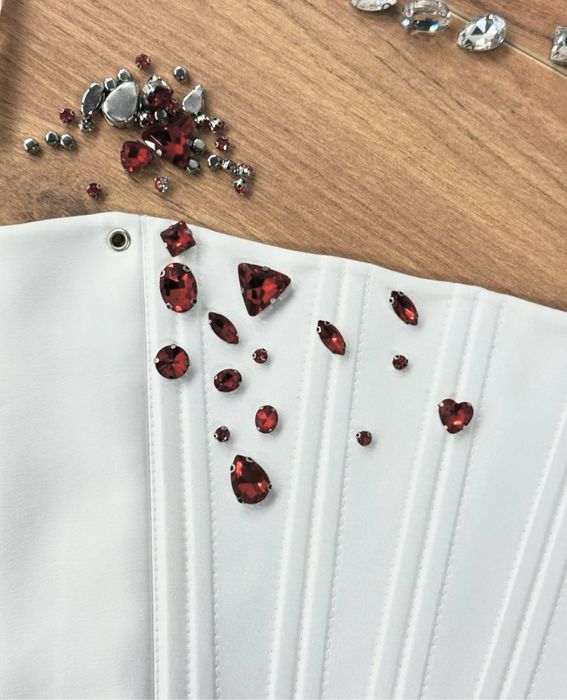 Corset Accesorizat Manual