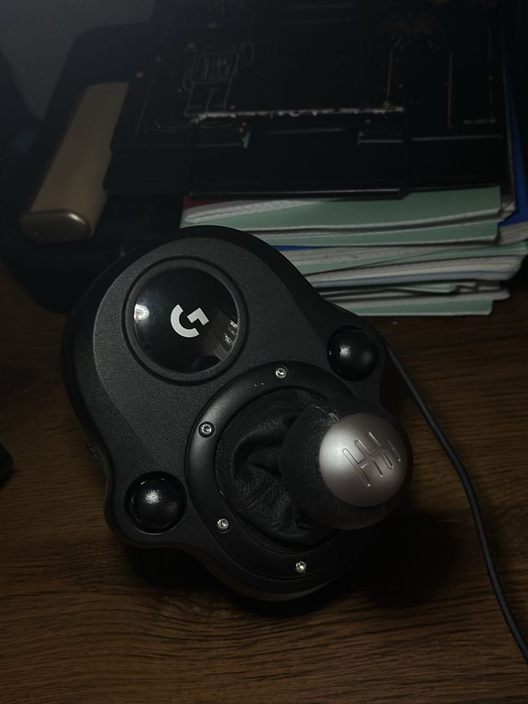 Руль Logitech G29