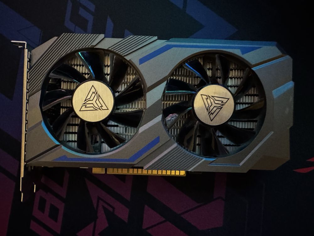 Видеокарта GTX1650 4гб