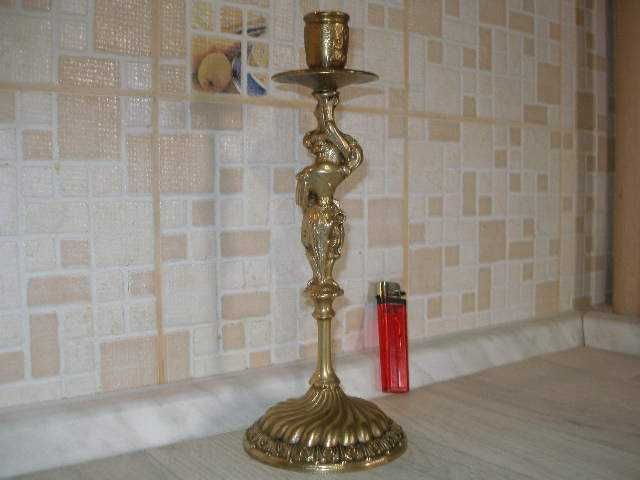.Бронзов Свещник.