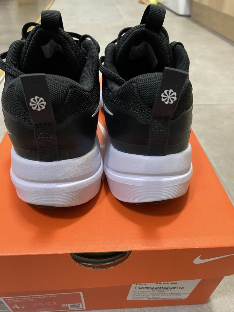 Оригинални Маратонки Nike 36 номер нови