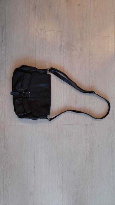 Geanta barbati si femei