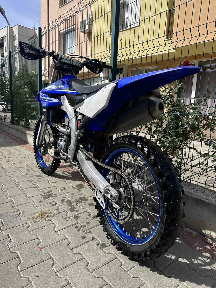 Yamaha YZF 450 2021 godina