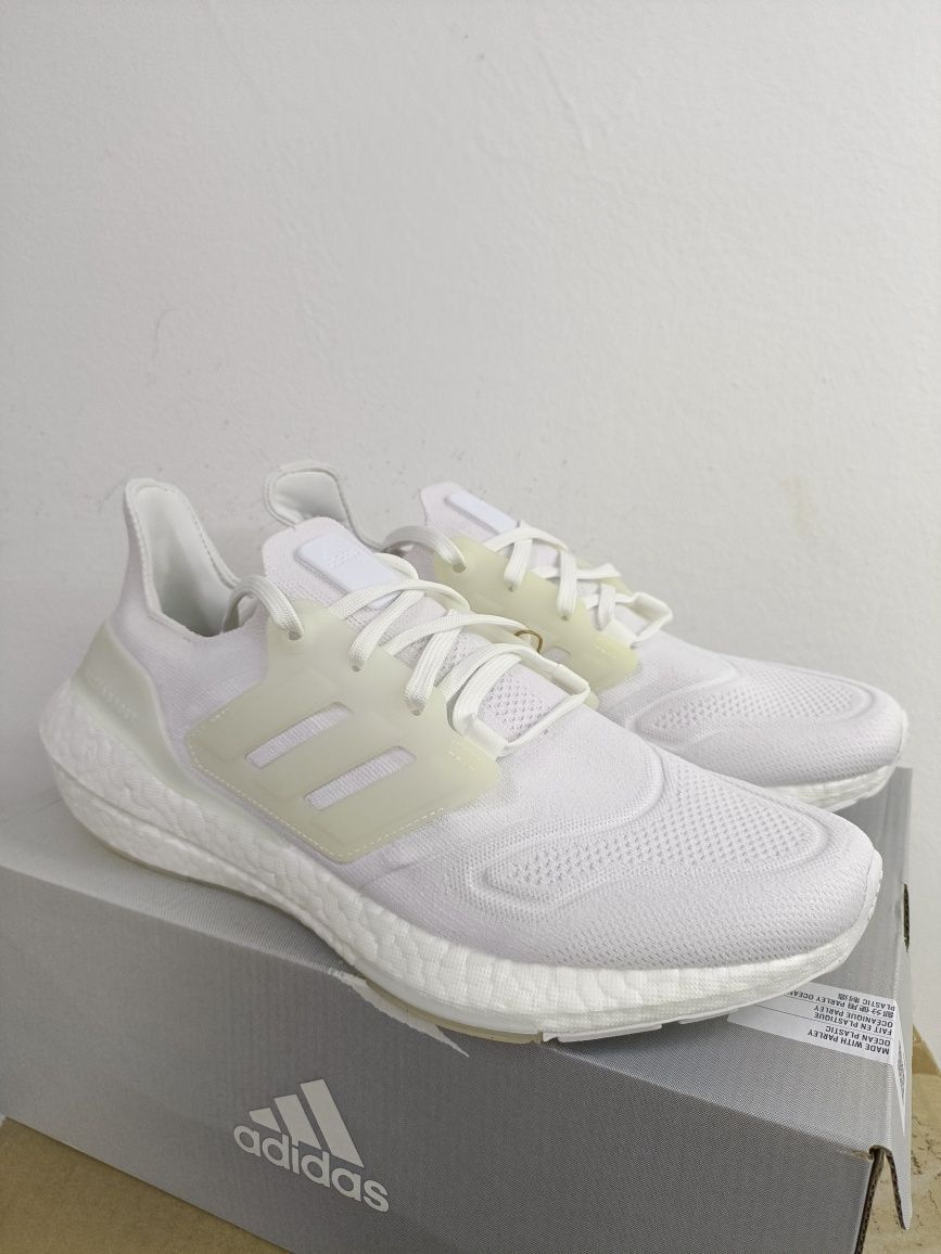 Adidas Ultraboost 22 номер 43, 44