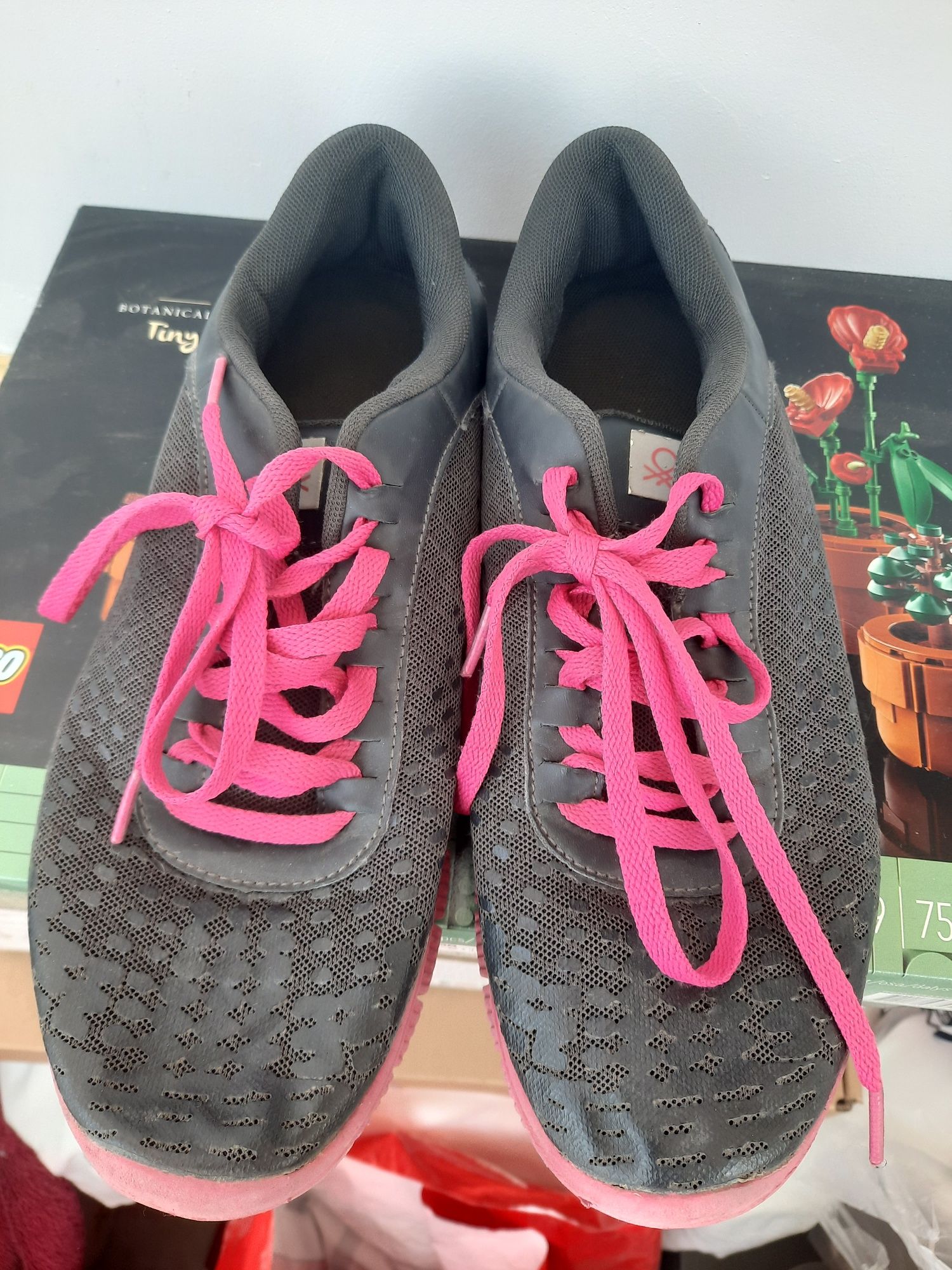 Маратонки Benetton