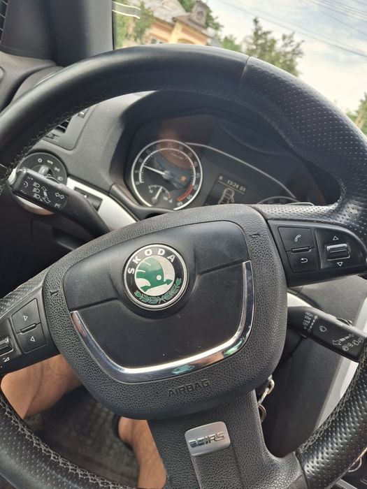 Vand sau schimb skoda octavia 2 virs