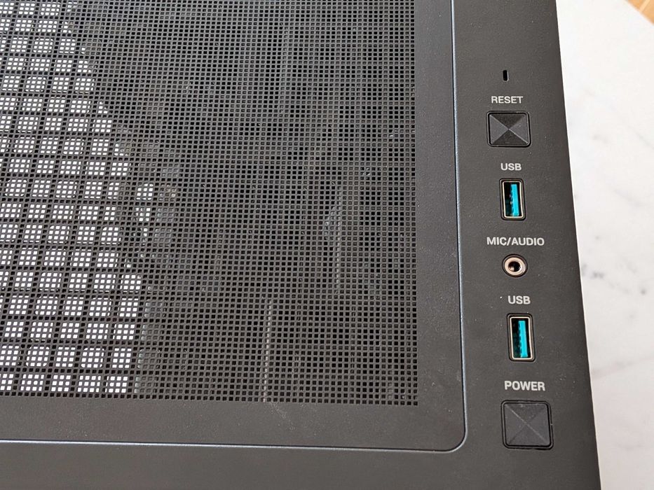 Геймърски/работен компютър, в гаранция, i7-14700 / RTX 4070 TI S / 64G