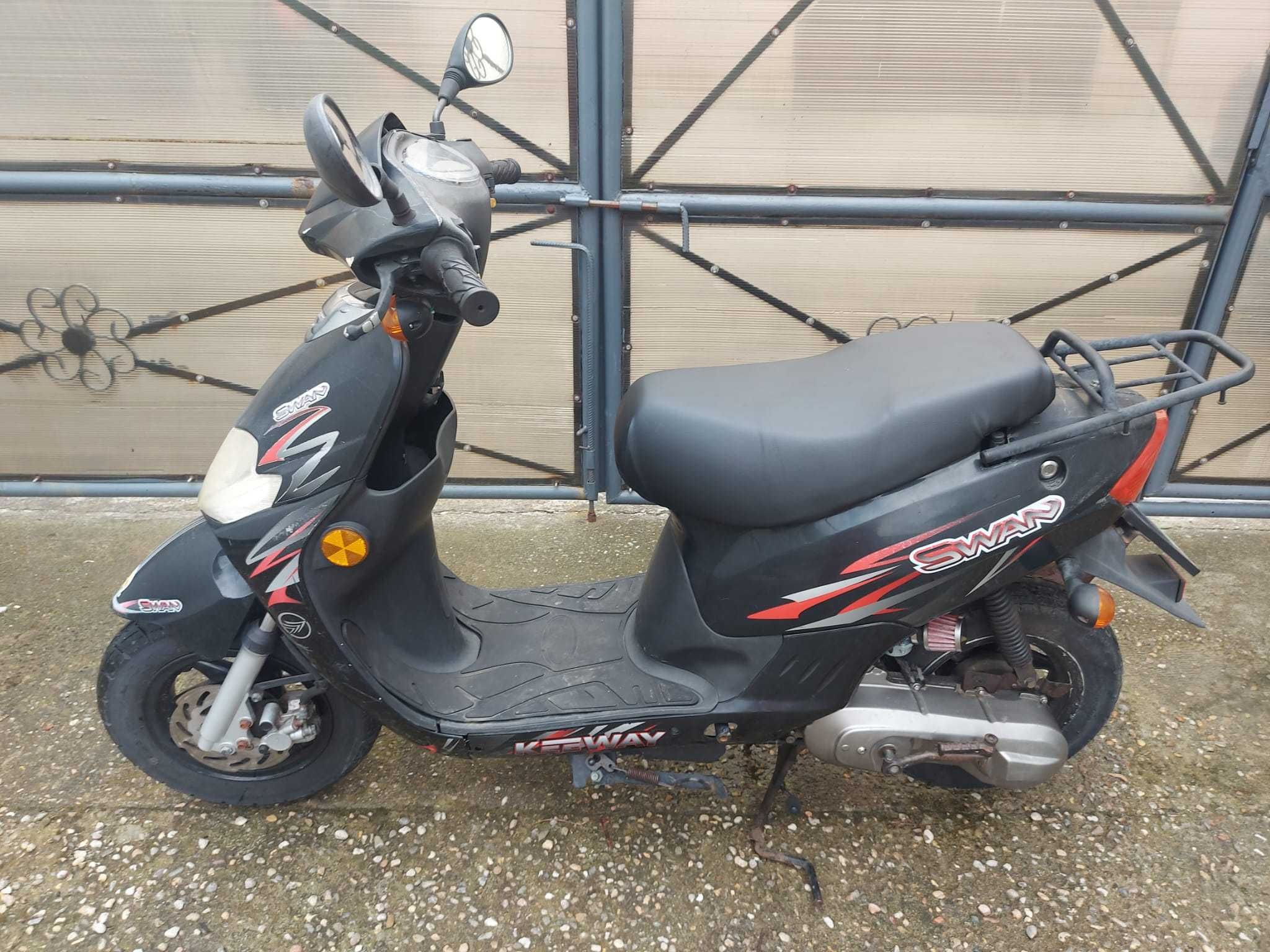 Keeway Swan 50 ** 49 CC ** 2011 ** - acte ** Moto Scooter