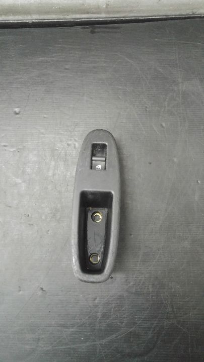 Buton geam electric switch dreapta spate alfa romeo 159 156055038