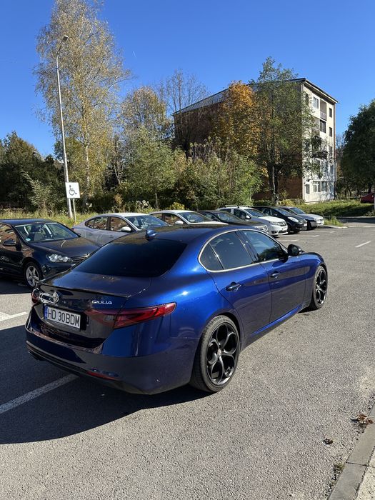 Alfa Romeo Giulia 2018, 2.0T - 200 C.P.