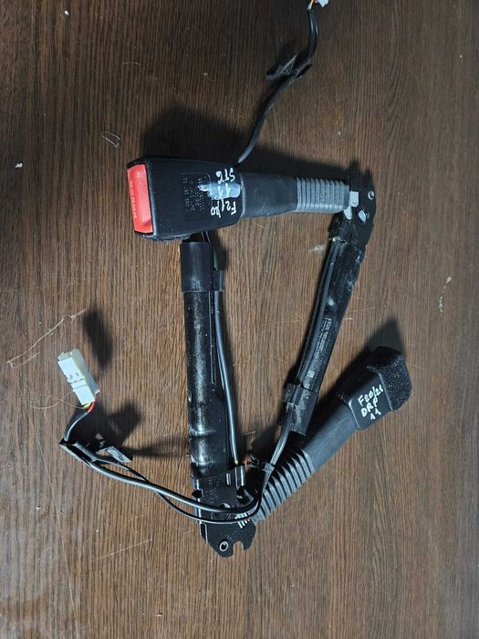 Pretensionare centură scaune stânga dreapta BMW seria 1 f 20 f21 xy