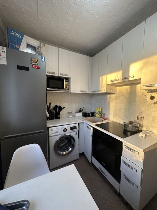 кухтнный гарнитур, с мойкой, со смистителем