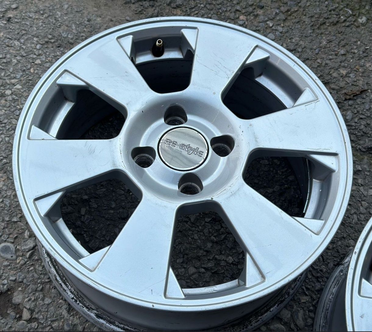 Диски  титановые R15