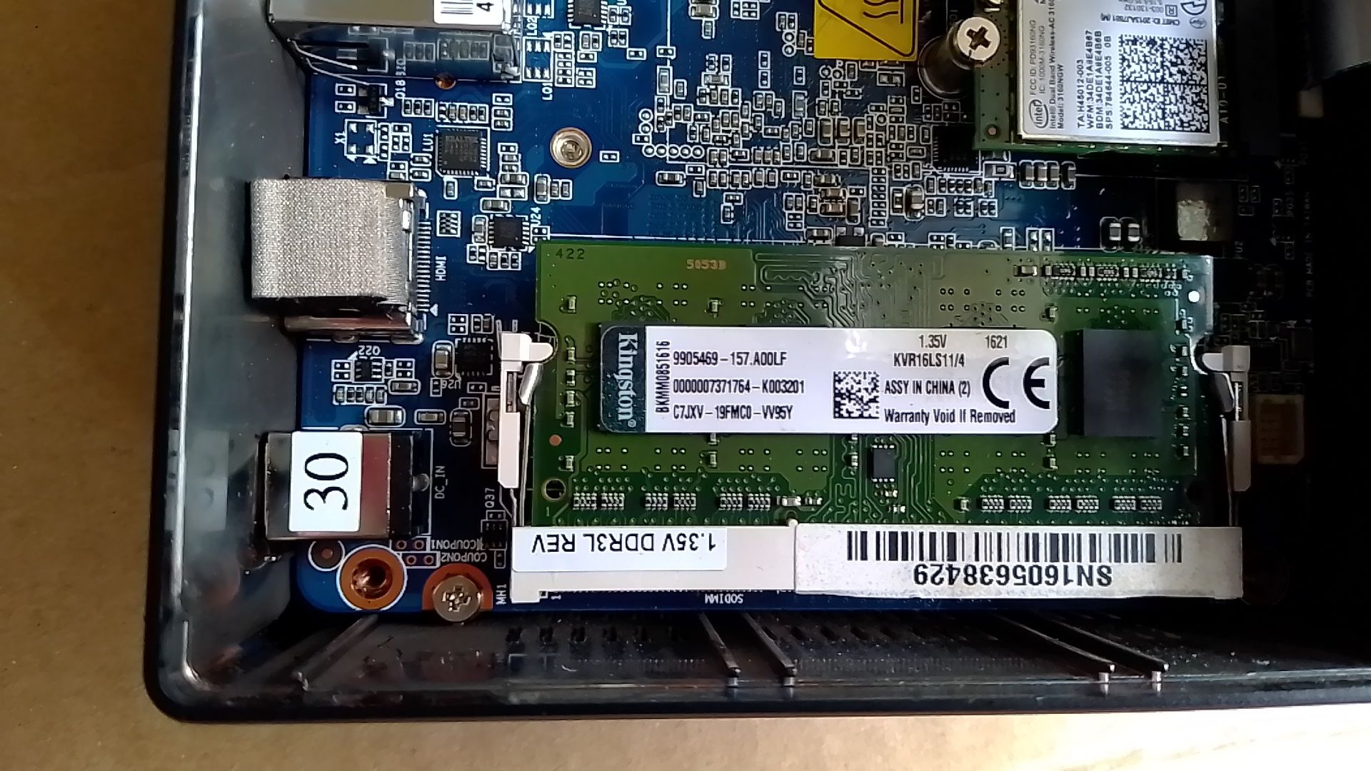 Рам памет Kingston
4GB DDR3 1600 MHz 1.35v за лаптоп