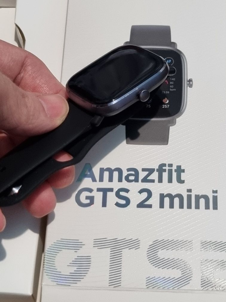 Ceas smartwatch amazfit GTS 2 mini