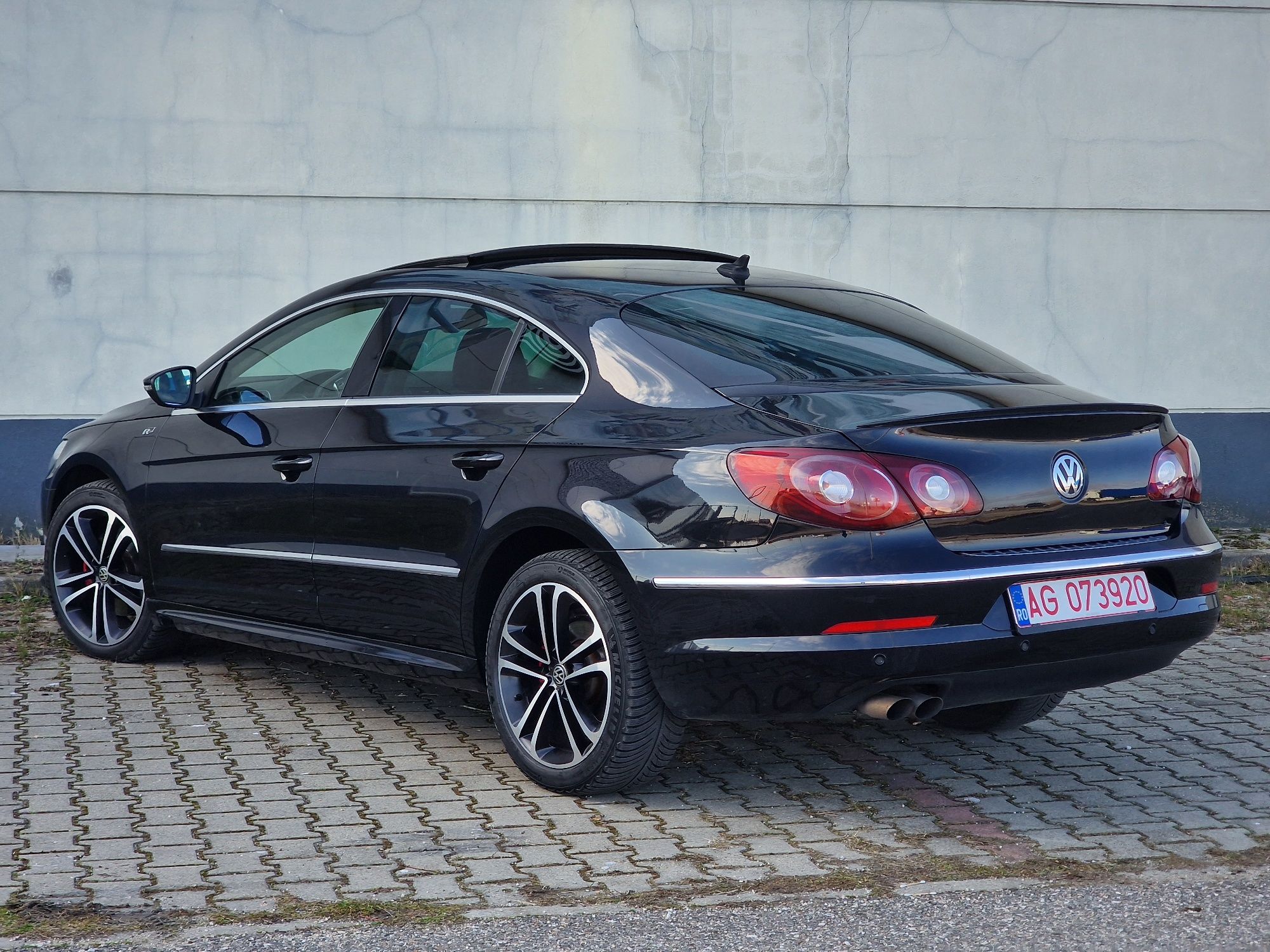VW PASSAT CC R-LINE 2012 - 170 CP / Distronic / Piele / Camera

An