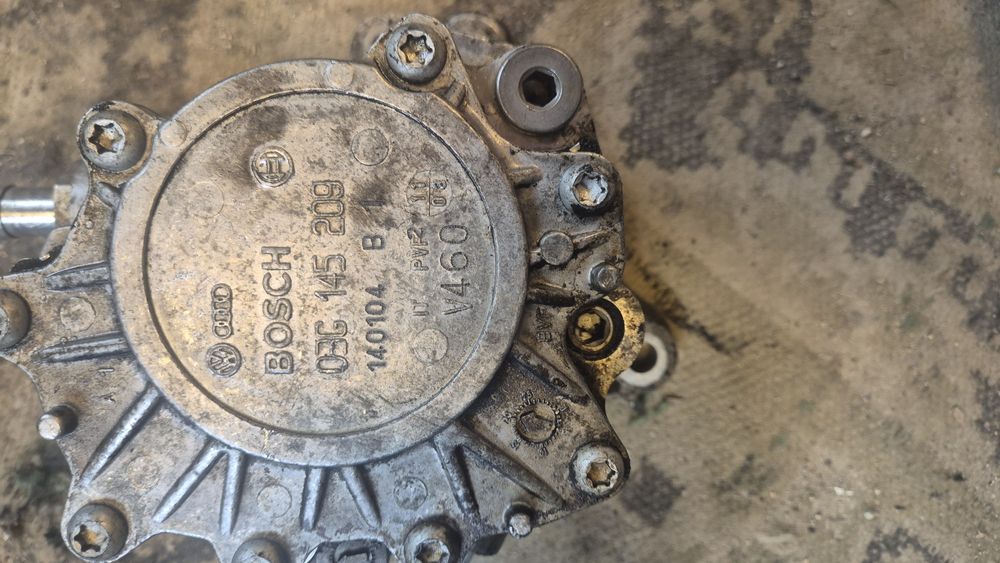 Тандем Помпа BOSCH за VW, АудиСеат,Шкода 2.0ТДИ 140кс BKD 2004- 2009г