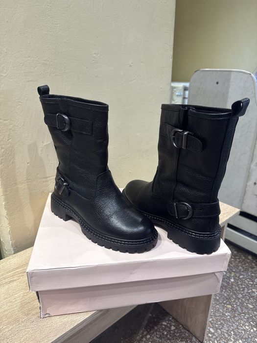 Обувь зимний сапогий