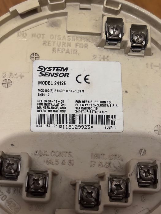 Detector de fum System Sensor Model 2412E, stare foarte buna