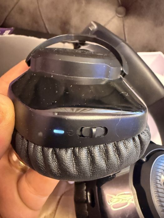 Casti de gaming , 2 perechi sony  si jbl , impecabile la cutie