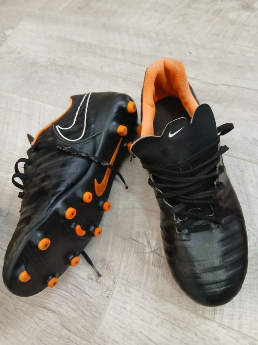 De Vanzare Ghete fotbal