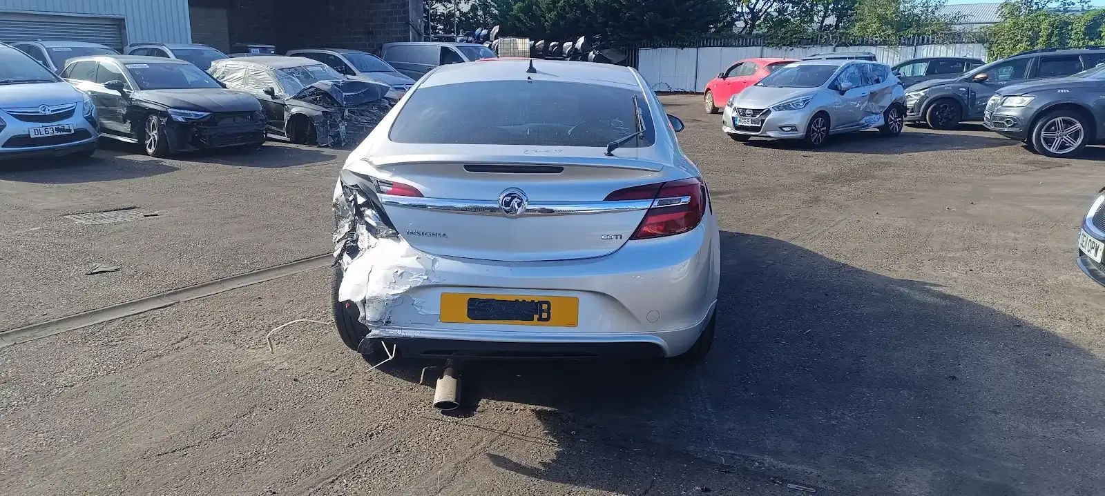 Dezmembrari / Dezmembrez Vauxhall Insignia 2.0 A20DTH cutie viteze MR6 cod culoare GAN (176)