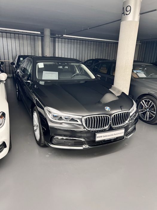 ⸻  BMW 730d xDrive G11 – 2019 – Full Option – Black Sapphire
