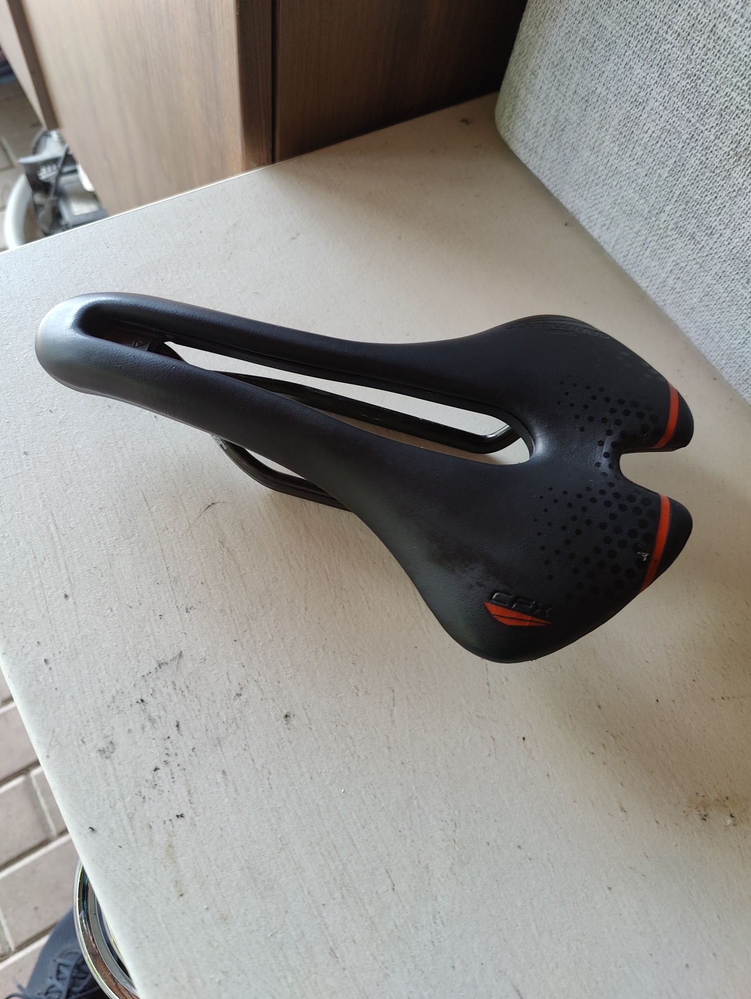 Sa cursiera MTB Selle San Marco Aspide CFX carbon -144mm