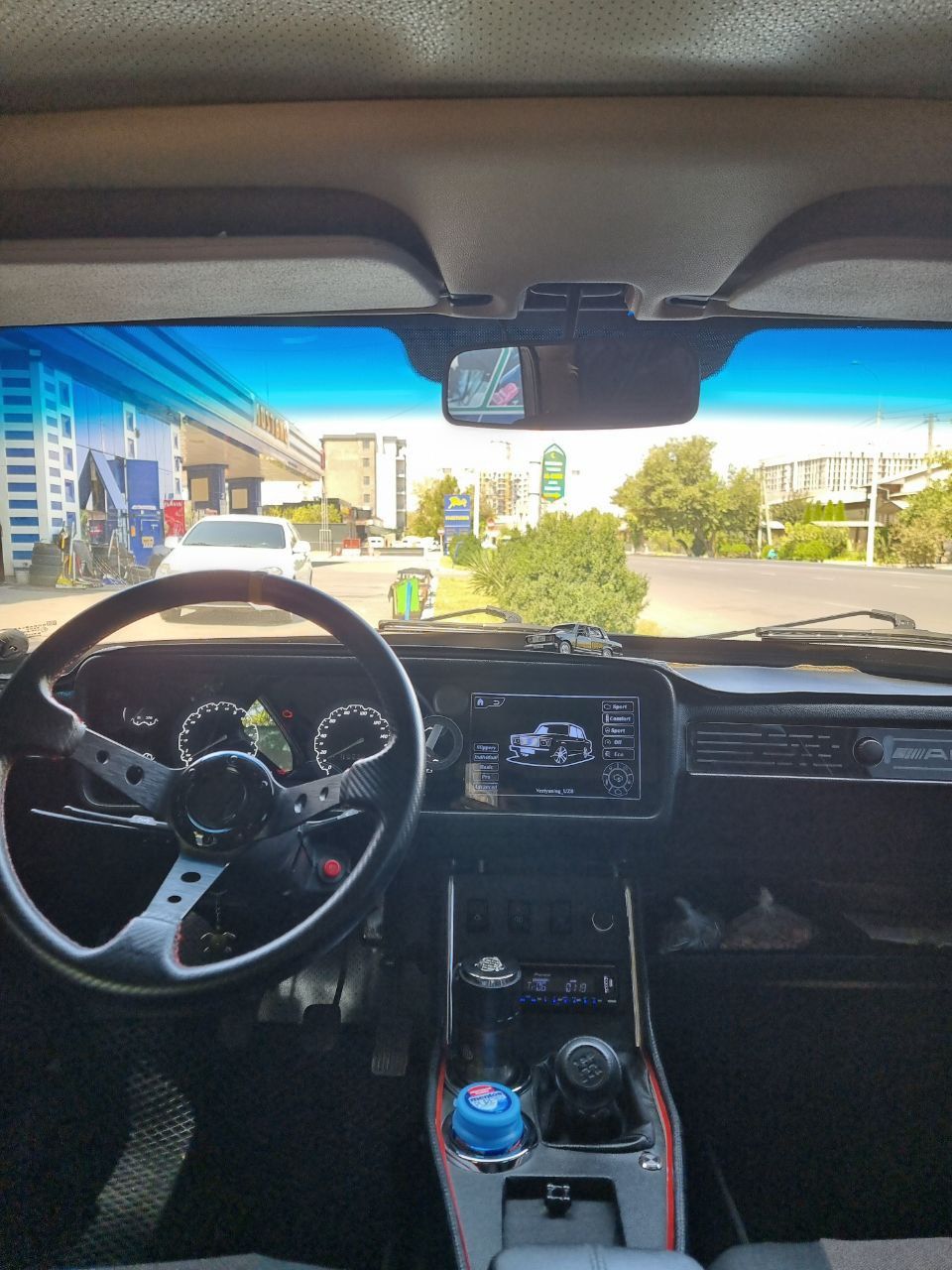 Srochno ideal vaz 21-07 sotiladi