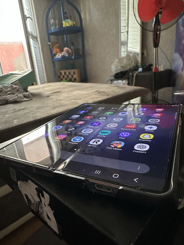 Samsung Galaxy Fold 5  Dual Sim