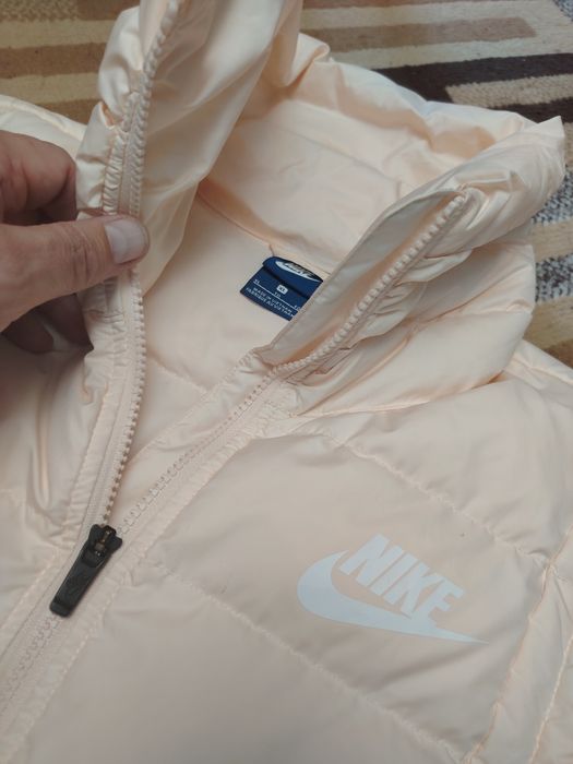 Nike down пухен нов дамски елек размер XL