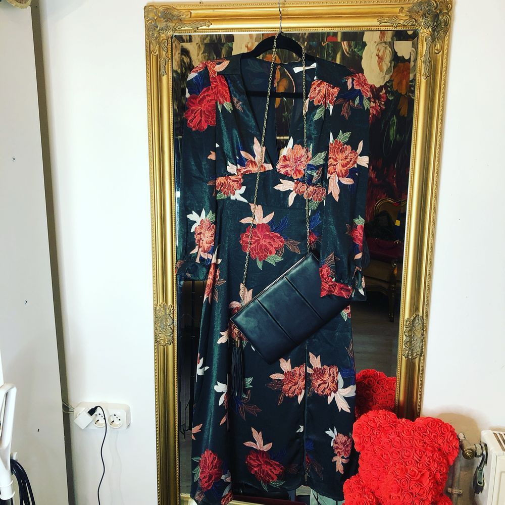 Rochie Mango XS nou