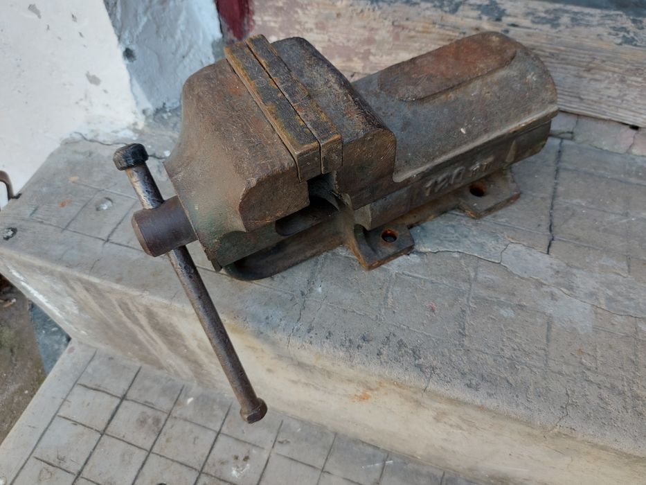 Menghinã 120 mm românească