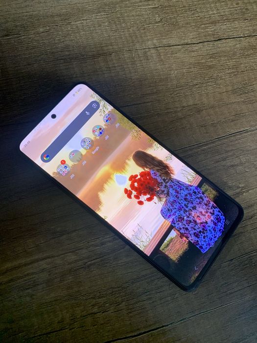 Vivo  V 29 e 8+8  256 idyal