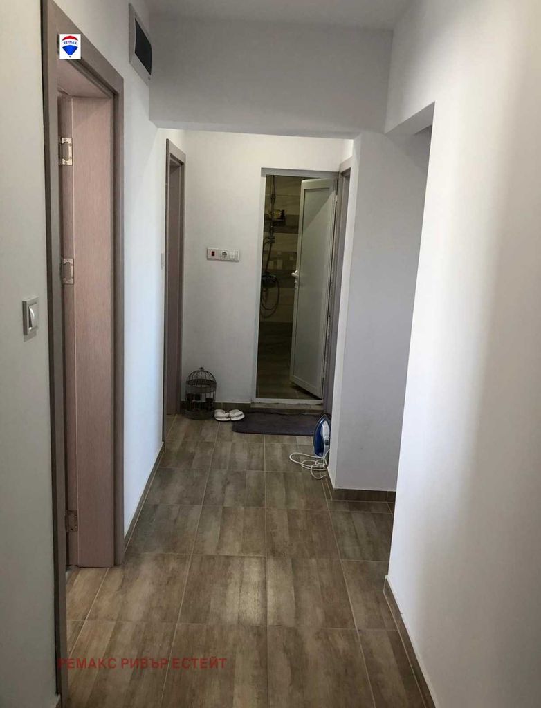 Продава се Тристаен апартамент в Русе, Здравец Север 1 - 78 кв.м за 1667 €/кв.м - Снимка #4