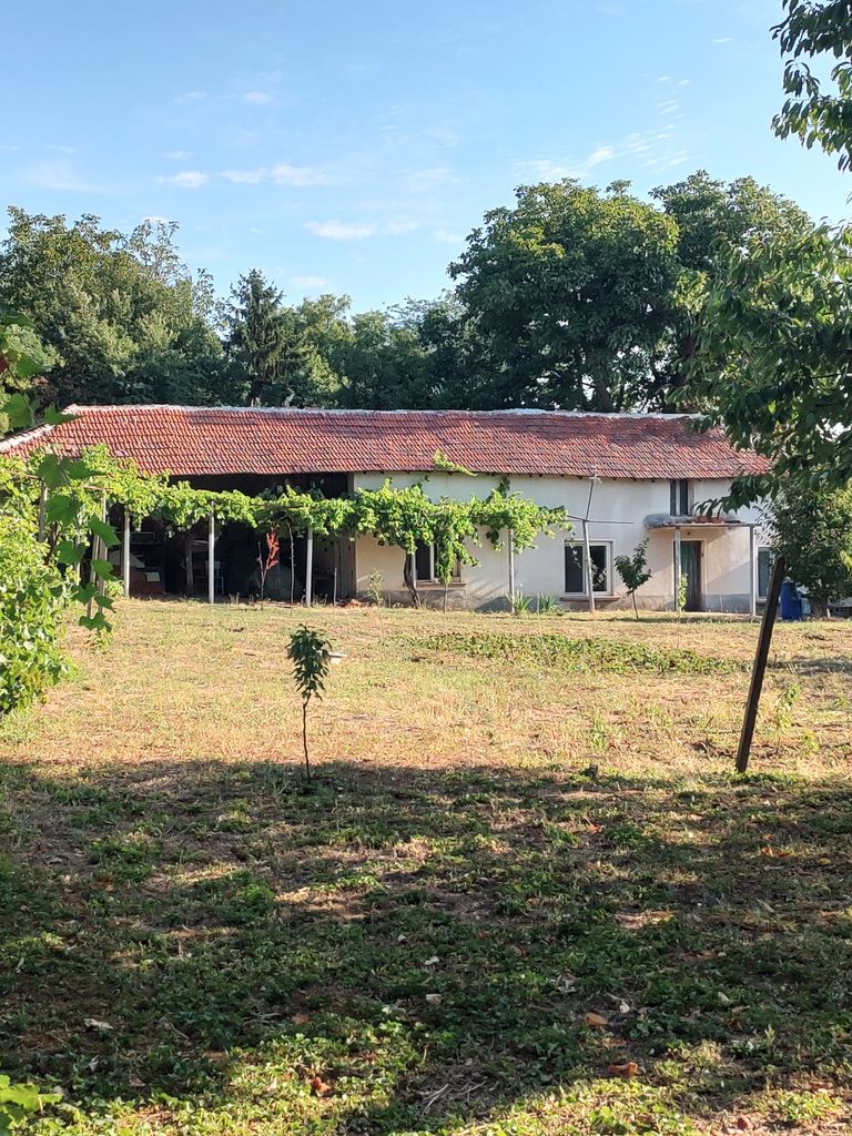 Продава се Къща в с. Згалево, Област Плевен - 150 кв.м за 170 €/кв.м - Снимка #3