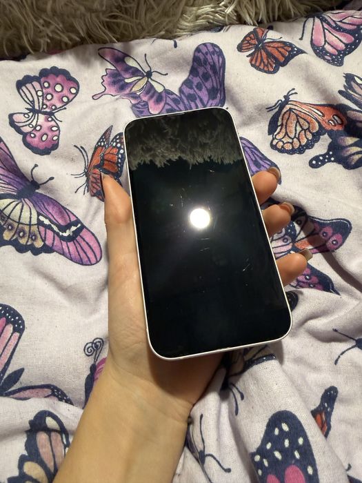 Iphone 13 Alb 128GB + folii + huse