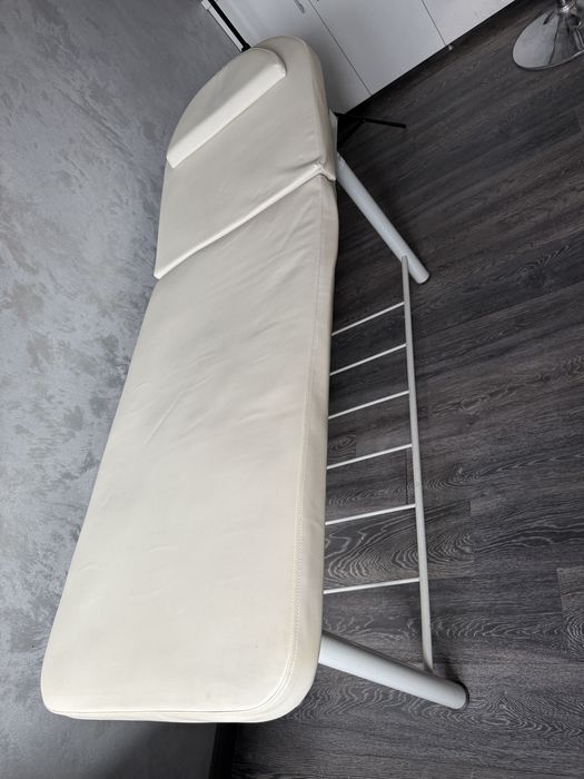 Pat cosmetica sau masaj