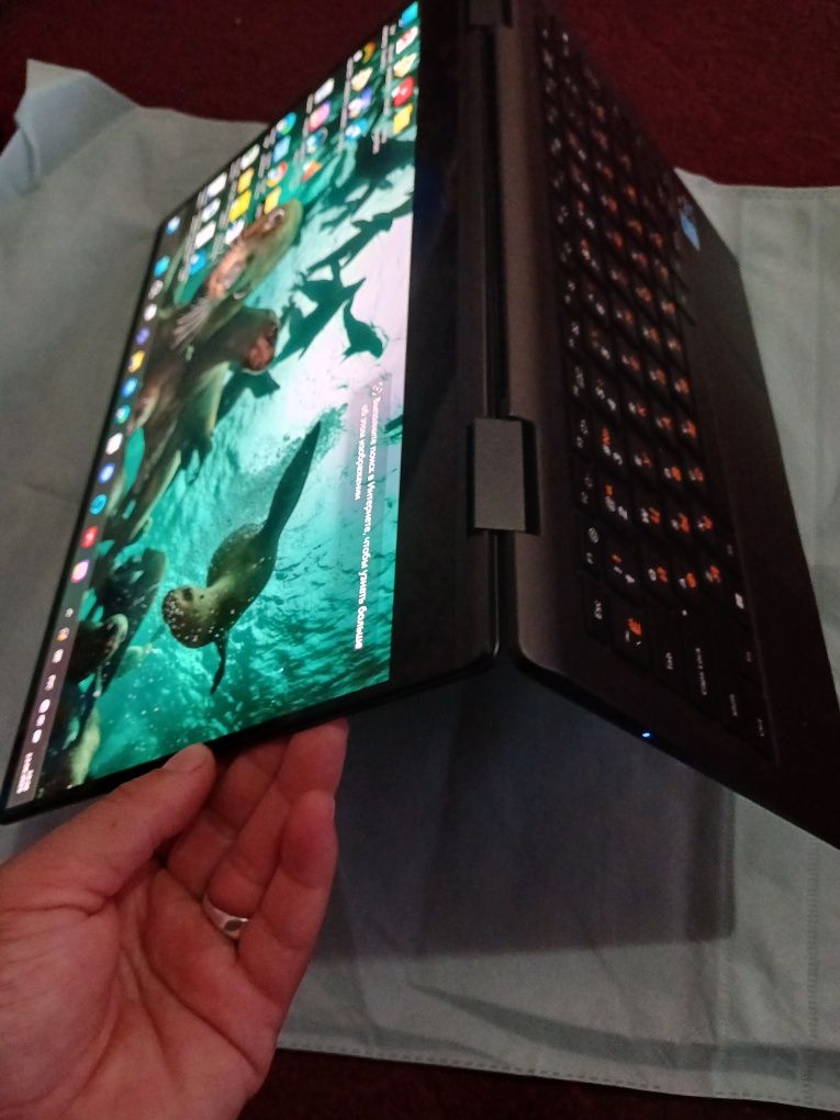 Samsung Galaxy Book 2 Pro