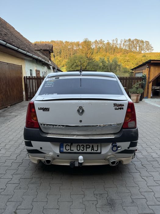 Vand dacia logan 1.4 Benzina!!! Km relai 100%