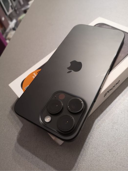 Magazin Vinde : Iphone 15 Pro Max 100% Baterie