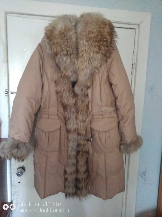 пуховик женский с мехом